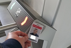 Контроль доступа: установка турникета карточный доступ